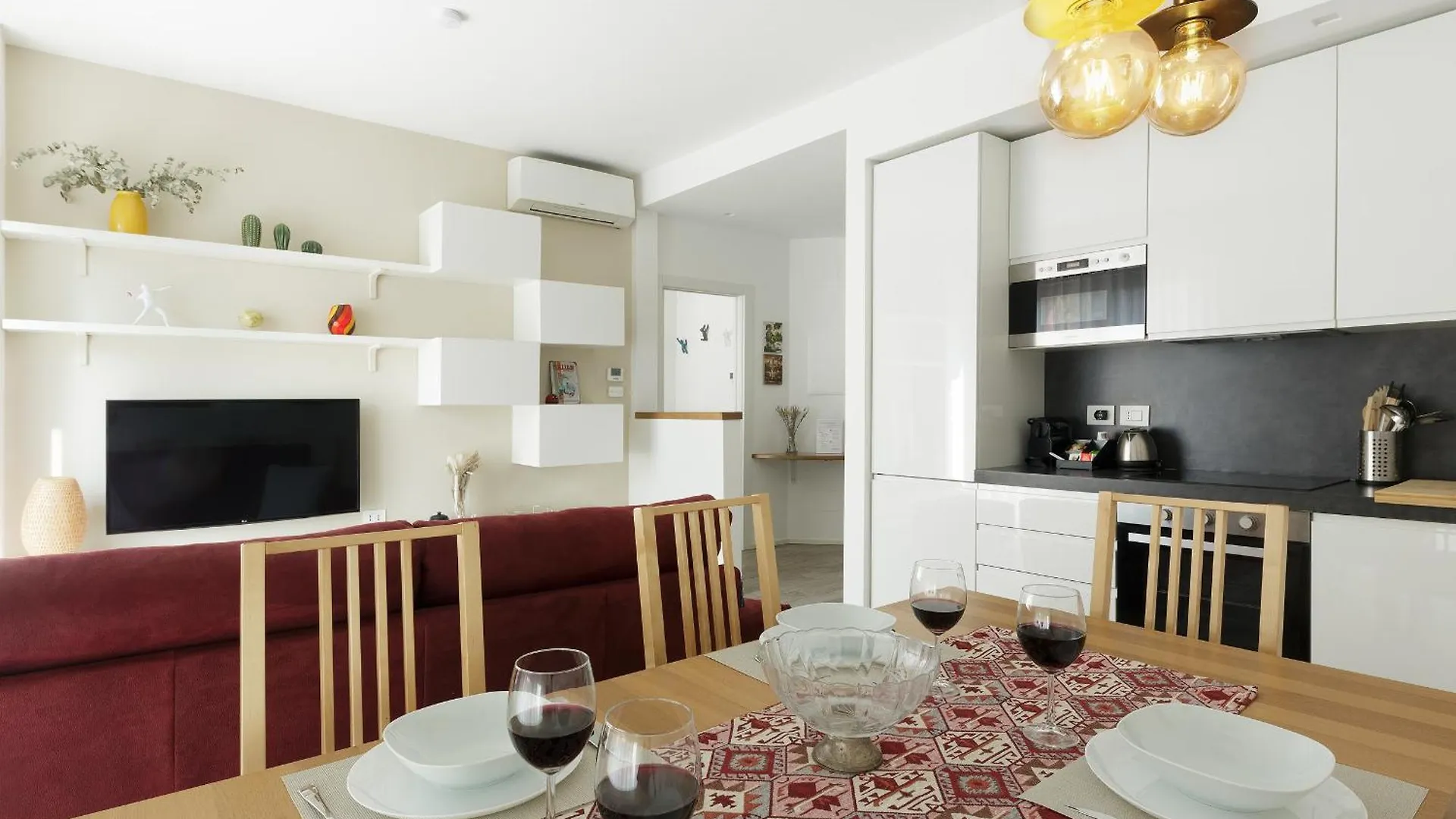 Casa Columella, Two-Room Apartment 20 Min From The Duomo Milano İtalya