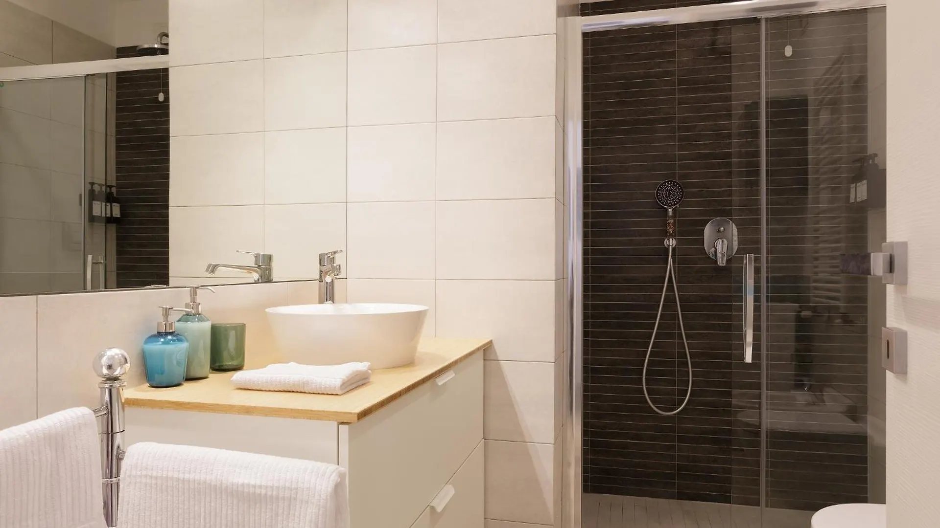 Casa Columella, Two-Room Apartment 20 Min From The Duomo Milano